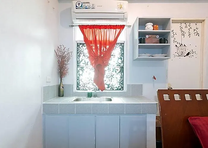 Hotel Budget Backpackers Transient House Near Naia By Reddoorz Manila